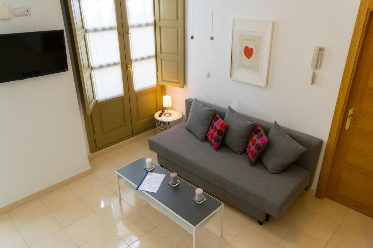 Malama Apartamentos Turisticos Málaga Exterior foto
